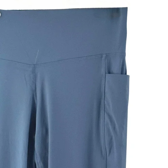 New Member's Mark Flare Yoga Pant Women Large Blue High Rise Crossover Pockets - Picture 15 of 16